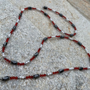 Magnetic Hematite adjustable strand - red